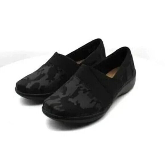 Clarks Cora Heather Black Interest Camo 6 W NEW Slip On Loafers Leather